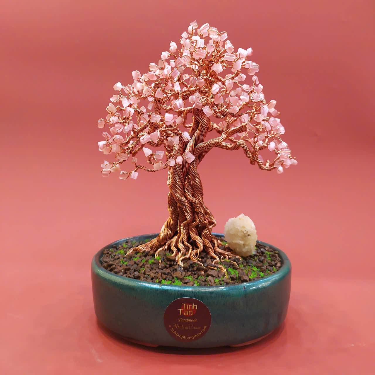 Cây đá thạch anh hồng rose quartz mệnh hỏa thổ