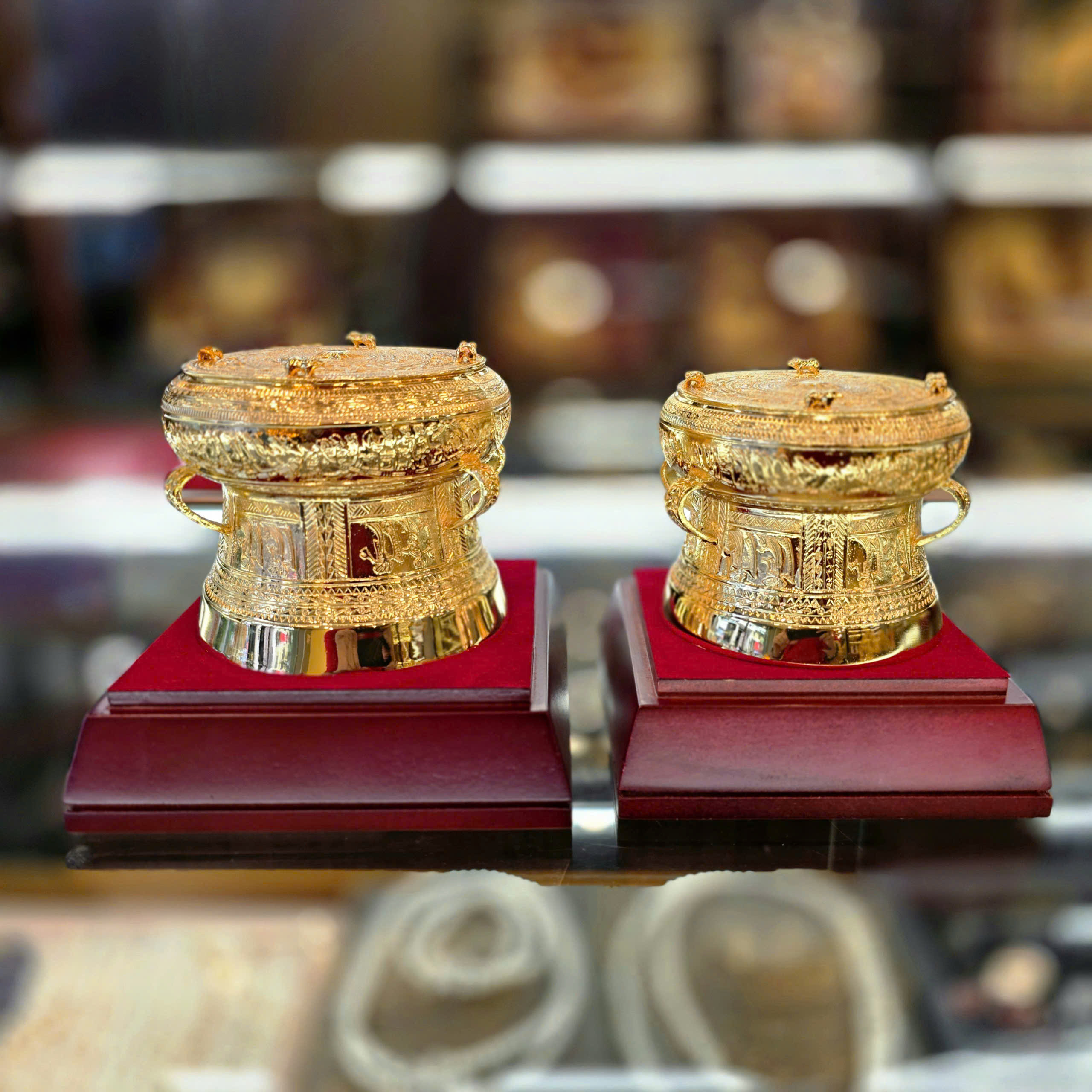 Phong thủy mạ vàng 24K