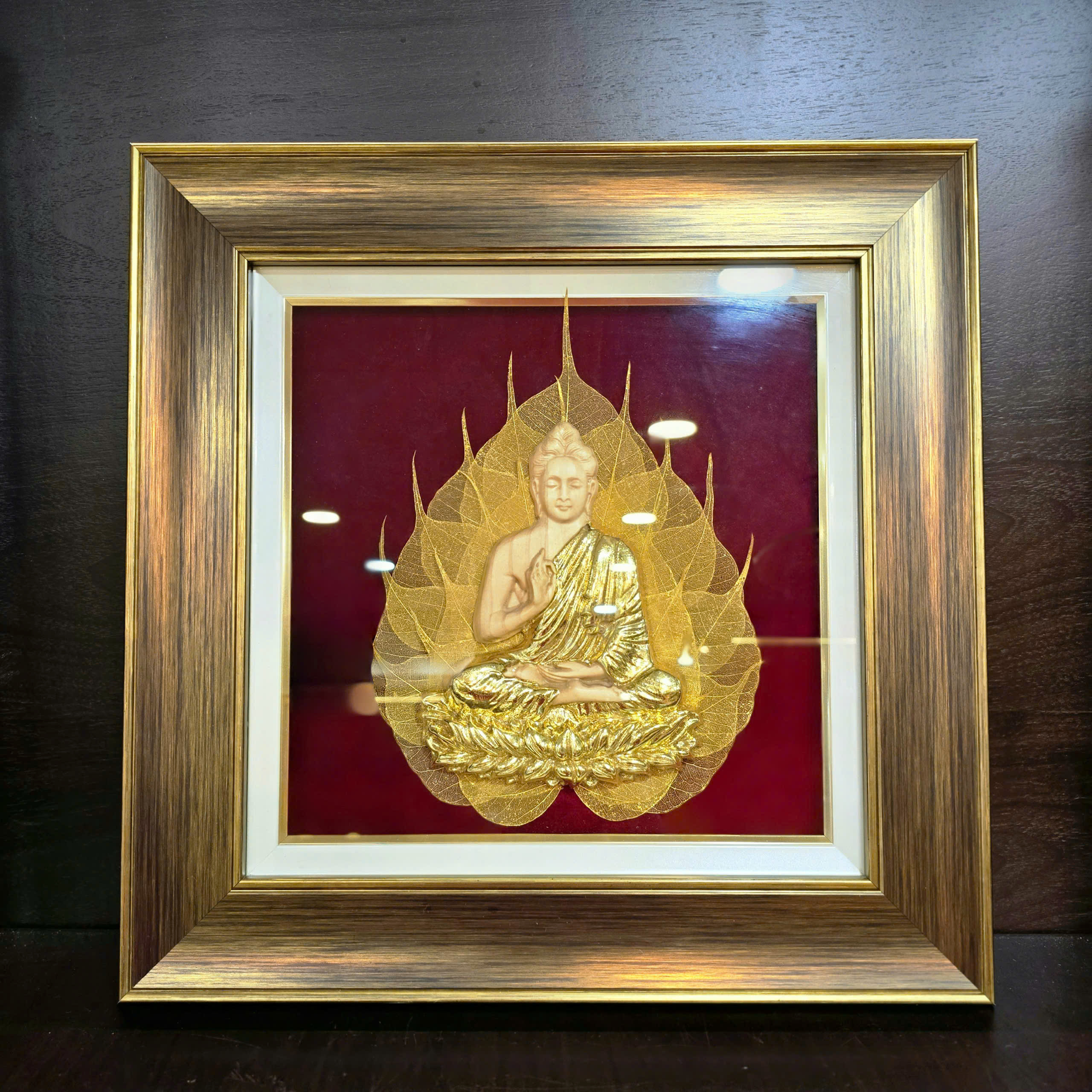 Tranh mạ vàng 24K