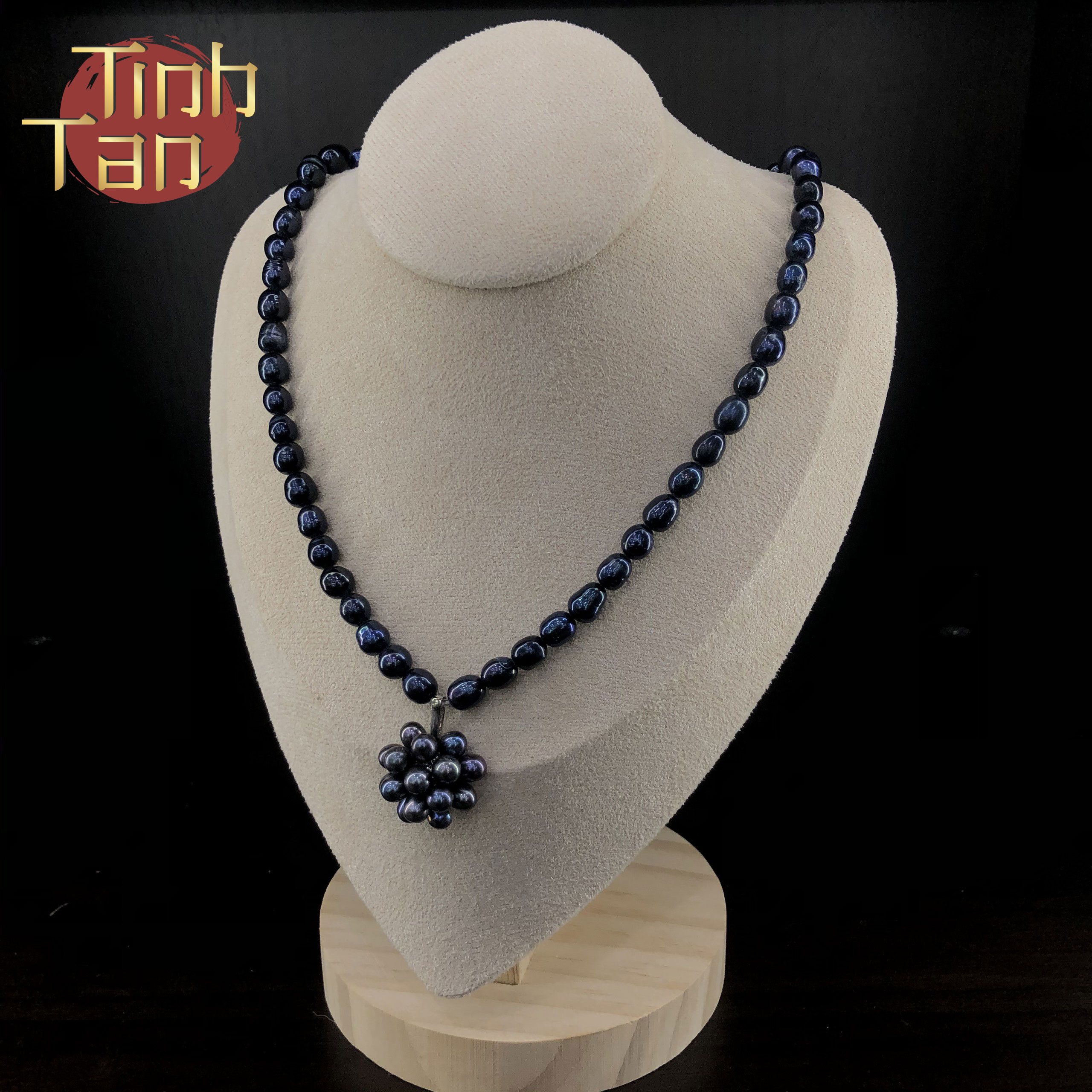 Set ngọc trai chùm đen